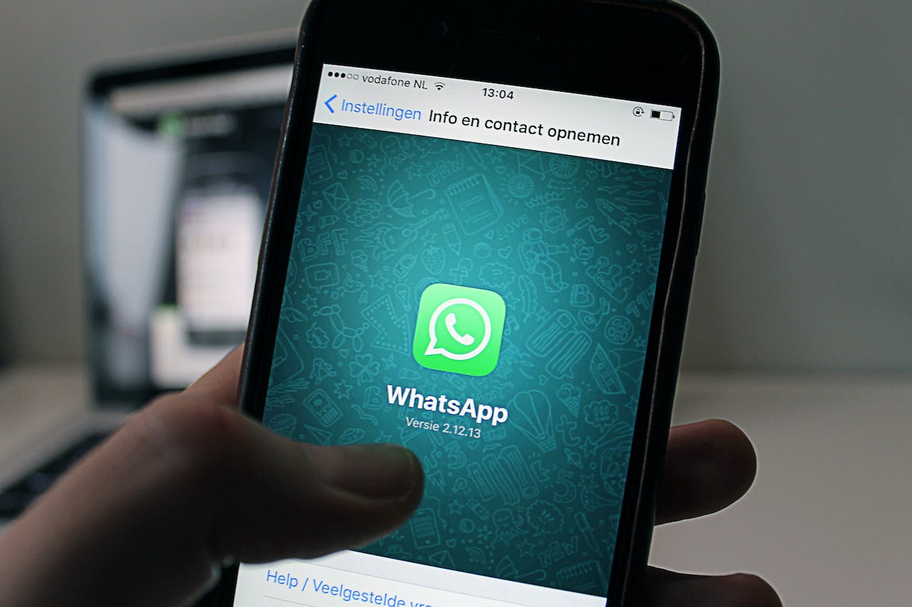 cara agar online di whatsapp tidak terlihat